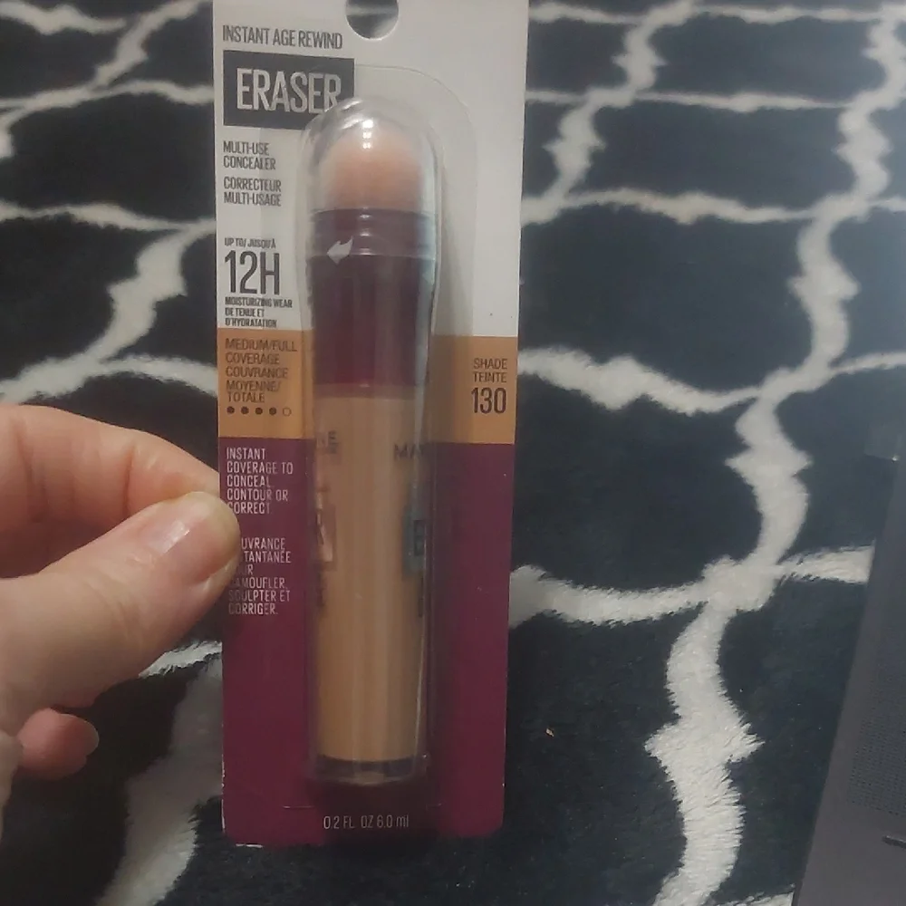 NEW Maybelline Instant Age Rewind Eraser in Shade 130